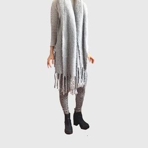 Springfield thick grey scarf